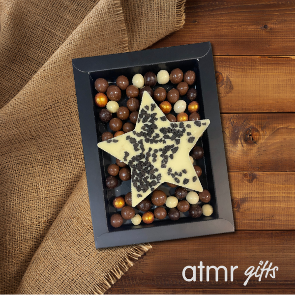 Chocolade ster met kruidnoten